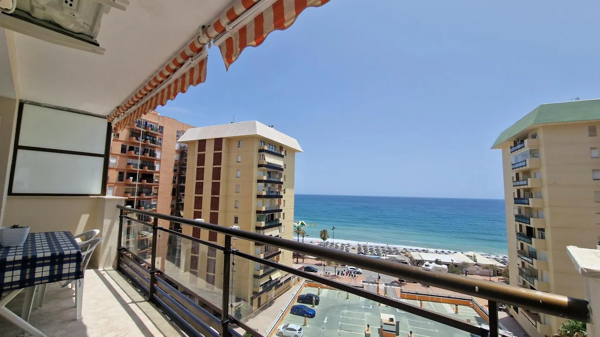 Aa Guest - Sandbeach Front Sea Views Eco Apartment フエンヒロラ 0*,  スペイン
